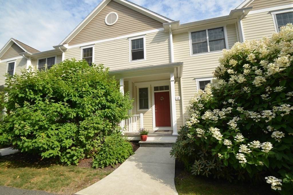 208 Pine Street - Photo 1