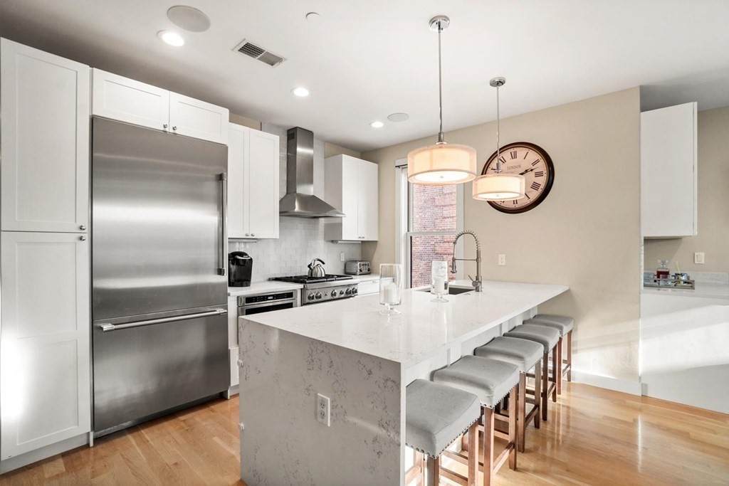 280 Gold St - Photo 1