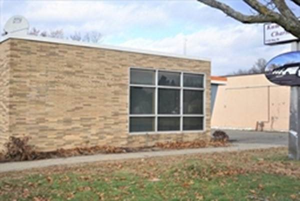 1122 Bay St - Photo 1