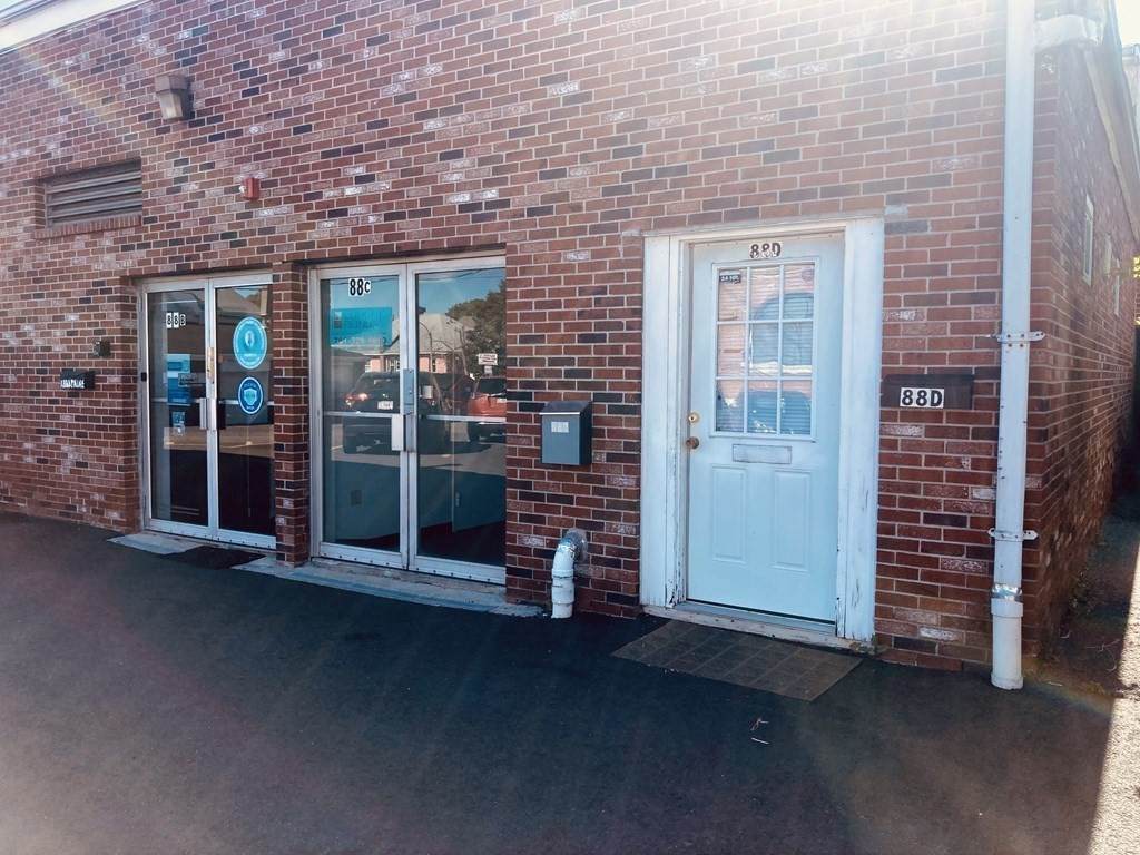 88 Maple Street - Photo 1