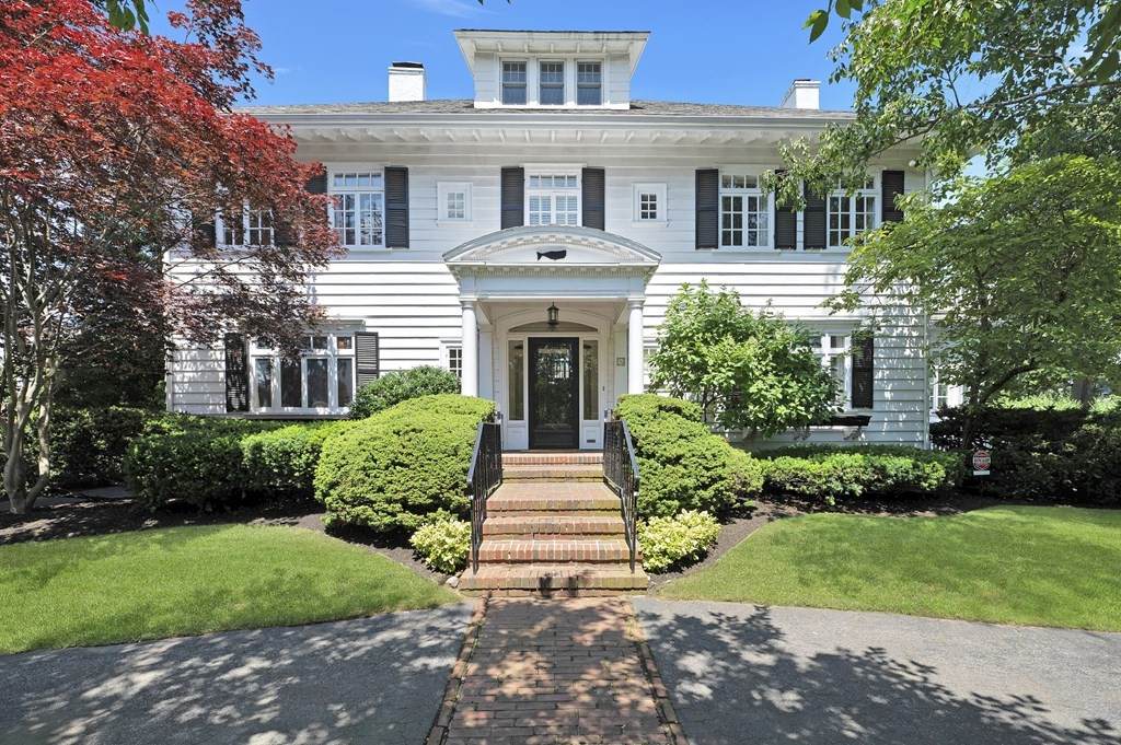 16 Palmer Avenue - Photo 1