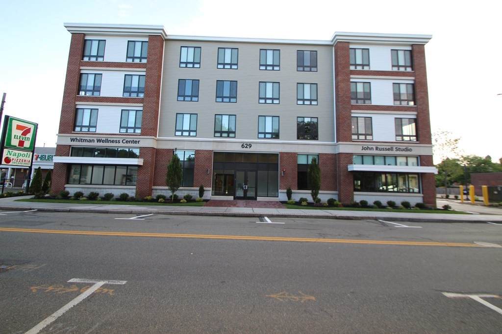 629 Washington Street - Photo 1