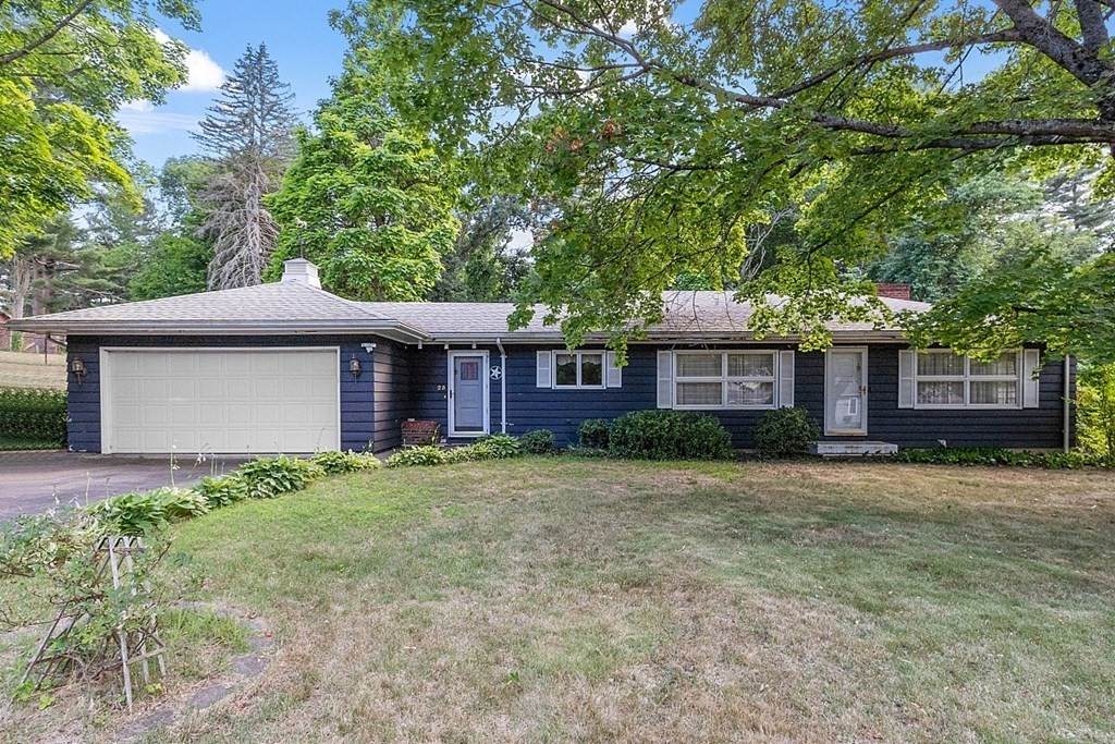 23 Balch Ave - Photo 1