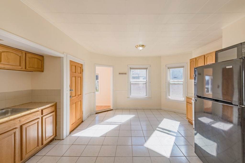 20 2nd St - Photo 1