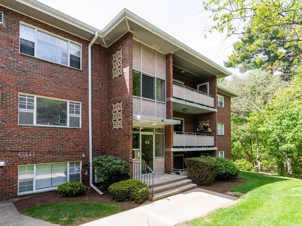 45 Jacqueline Rd - Photo 1