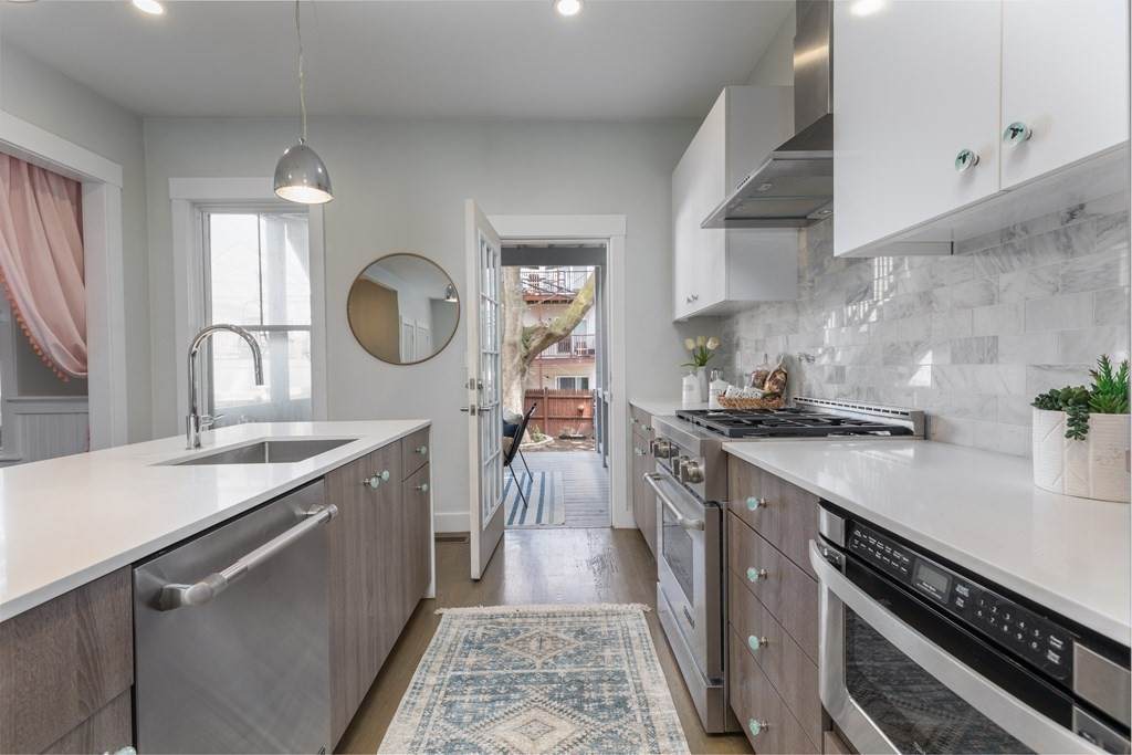 23 Vinton St - Photo 1