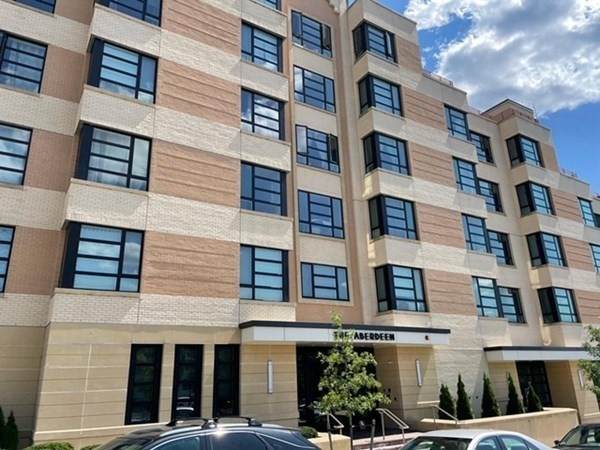 1650 Commonwealth Ave - Photo 1