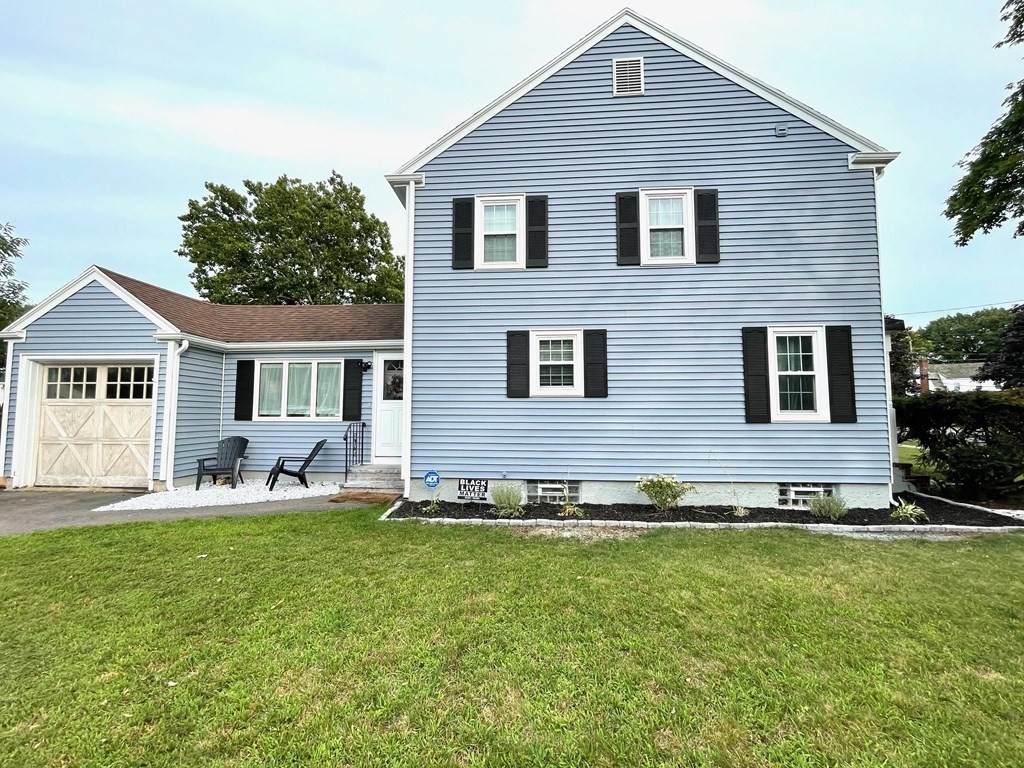 74 Courtland Cir - Photo 1