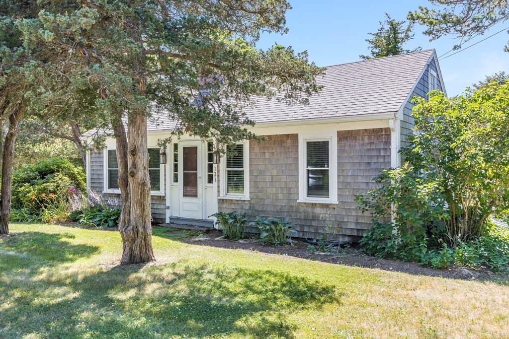 131 Linnell Landing Road - Photo 1