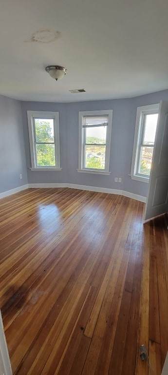 9 Hecla - Photo 1