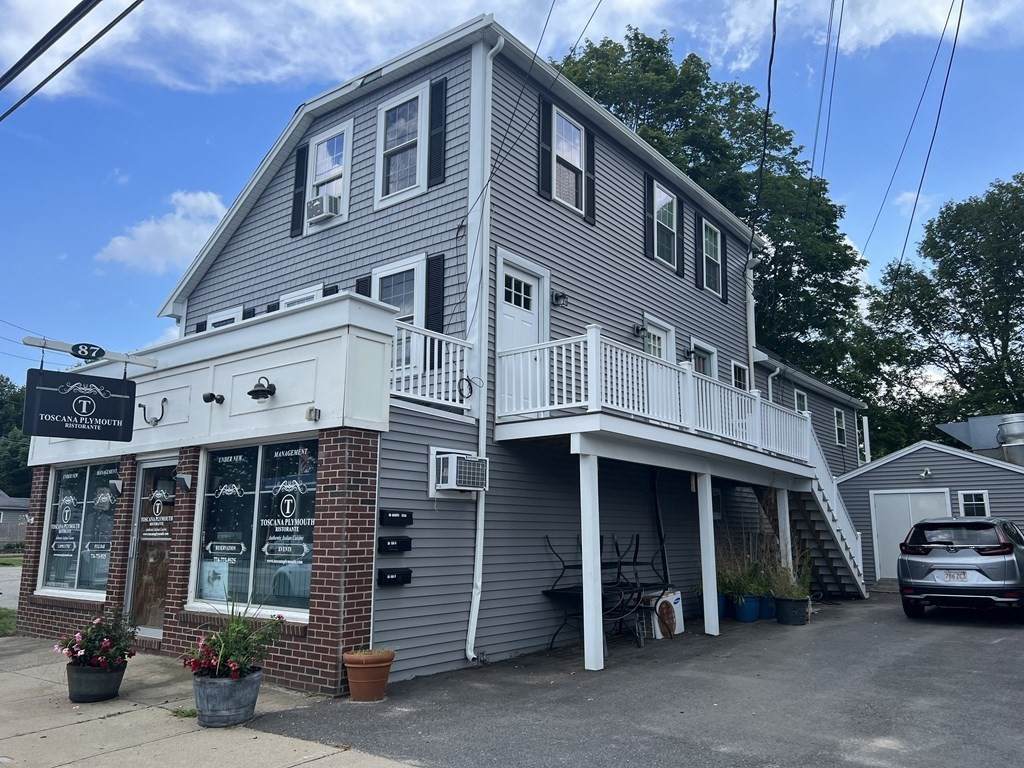 87 Sandwich St - Photo 1