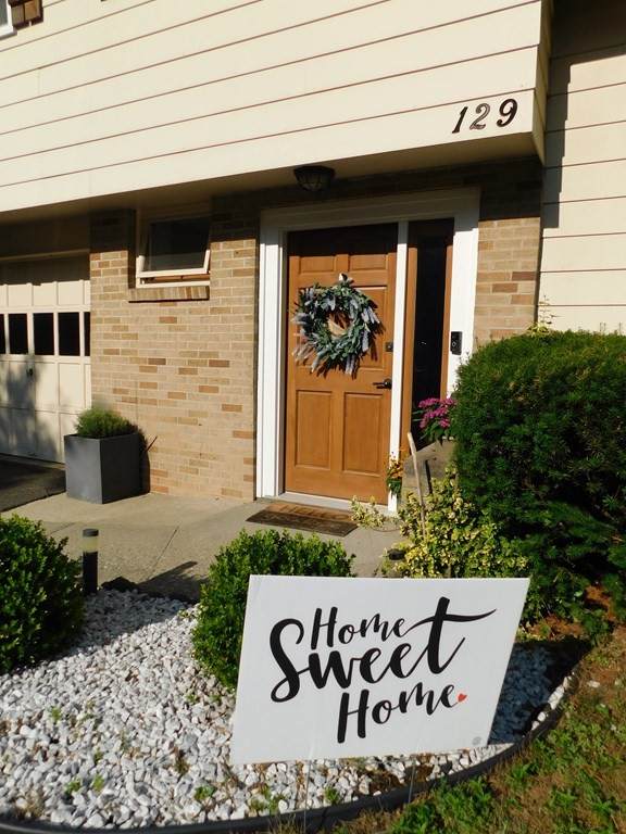 129 Meadowlark Dr - Photo 1