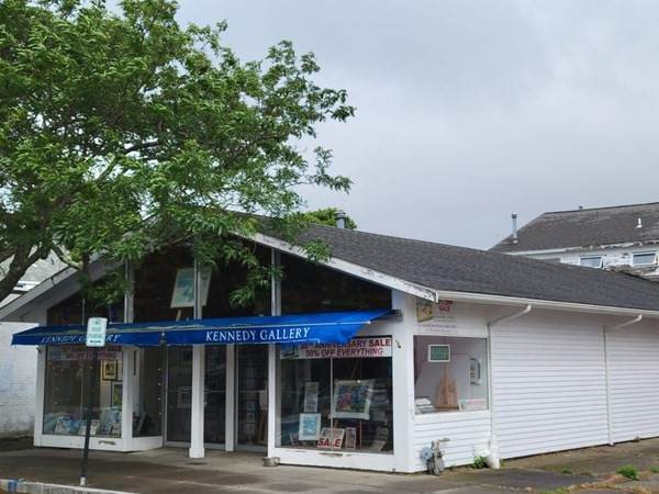 574 Main St - Photo 1