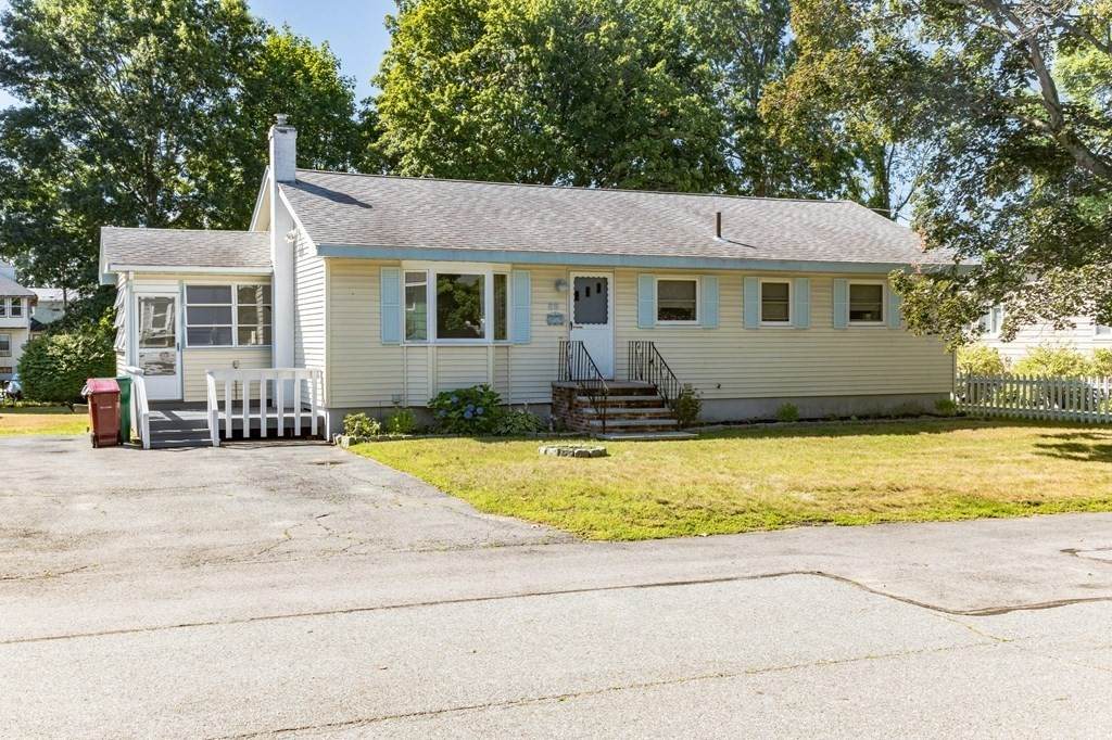 80 Carroll Pkwy - Photo 1