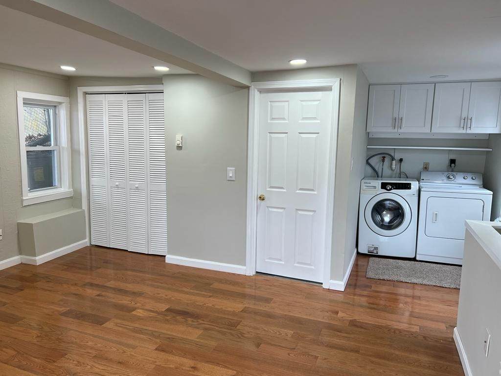 20C Oakland Ave - Photo 1