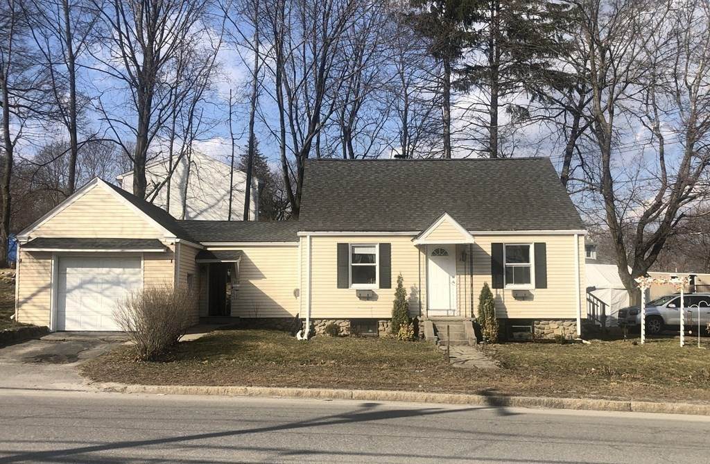 475 Sunderland Rd - Photo 1