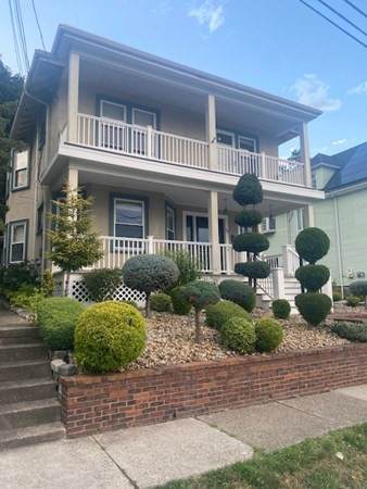 30 Lombard Terr - Photo 1