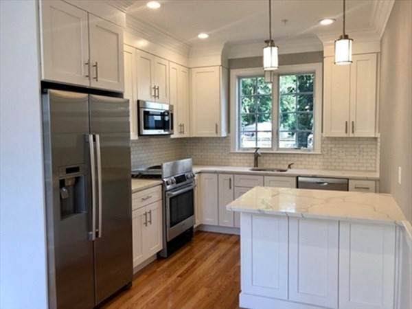 22 Plainfield Street - Photo 1