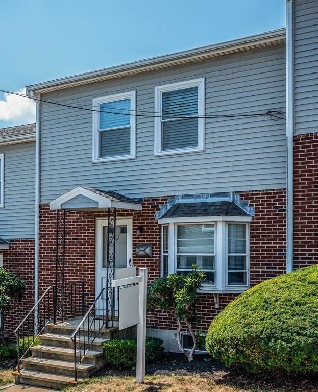 51 Glide St - Photo 1