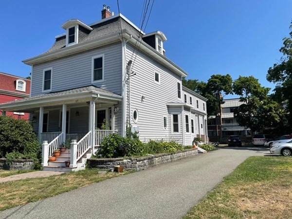 119 Vernon - Photo 1