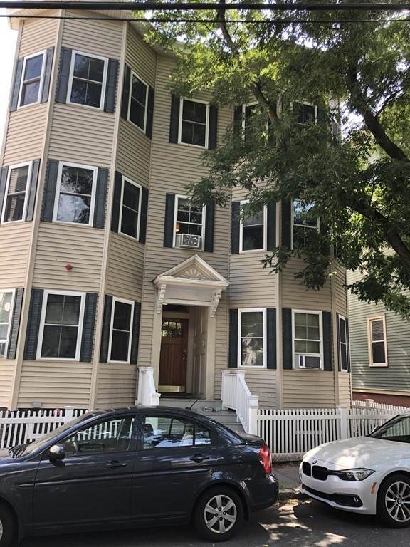10 Suffolk St. - Photo 1