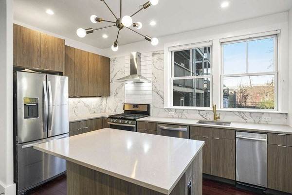 10 Spring Garden - Photo 1