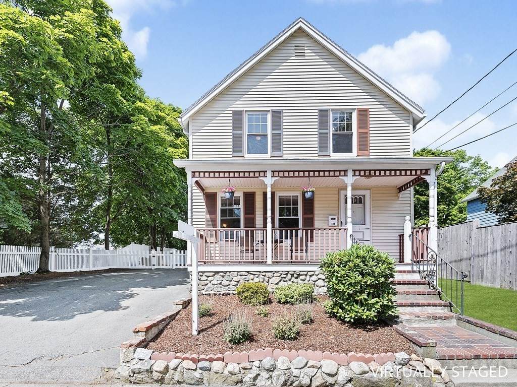119 Park St - Photo 1