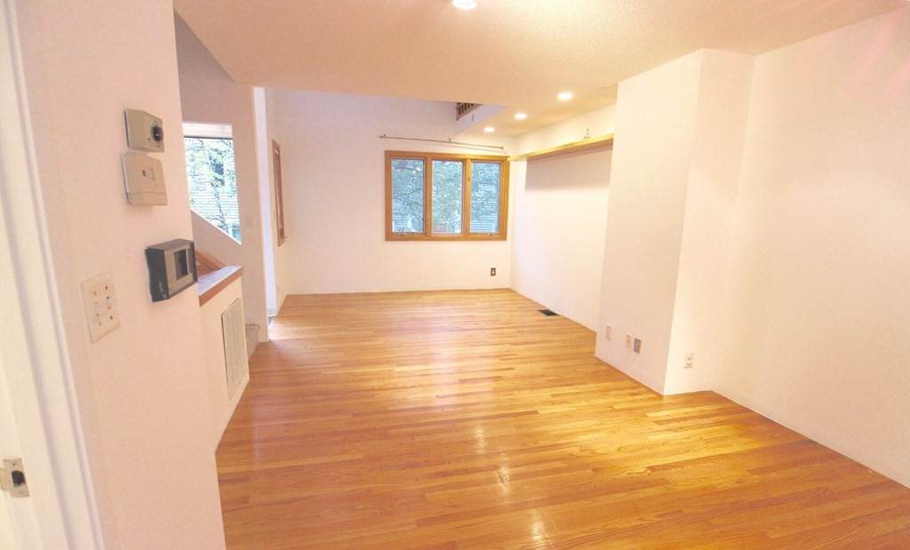 17 Fresh Pond Place - Photo 1
