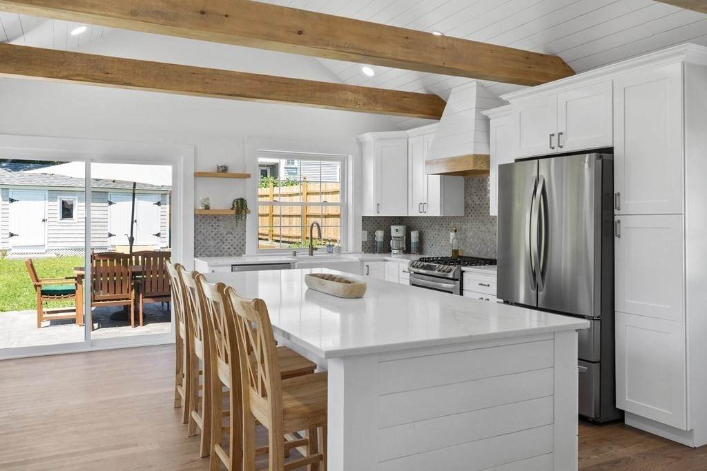 6 Stenbeck Pl - Photo 1