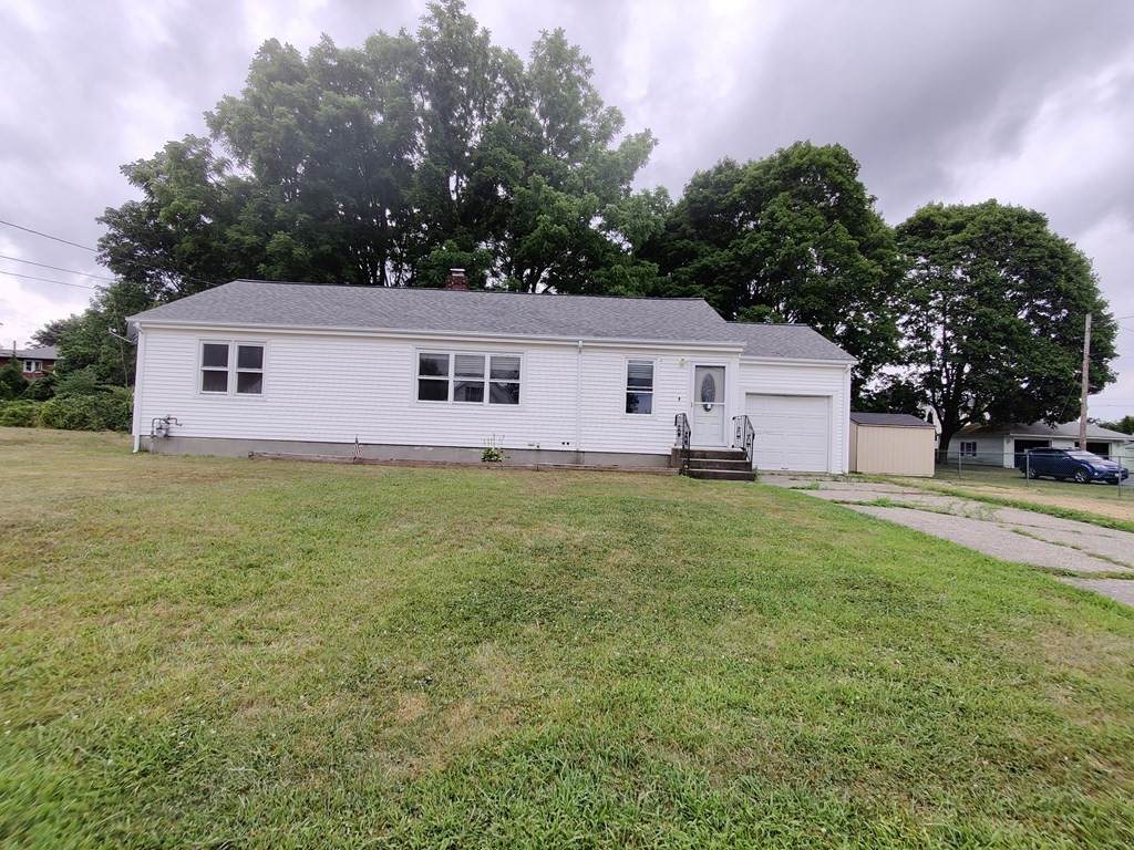 11 Crystal St - Photo 1