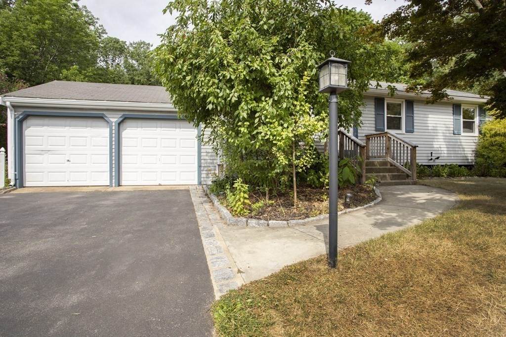31 Jo Paul Drive - Photo 1
