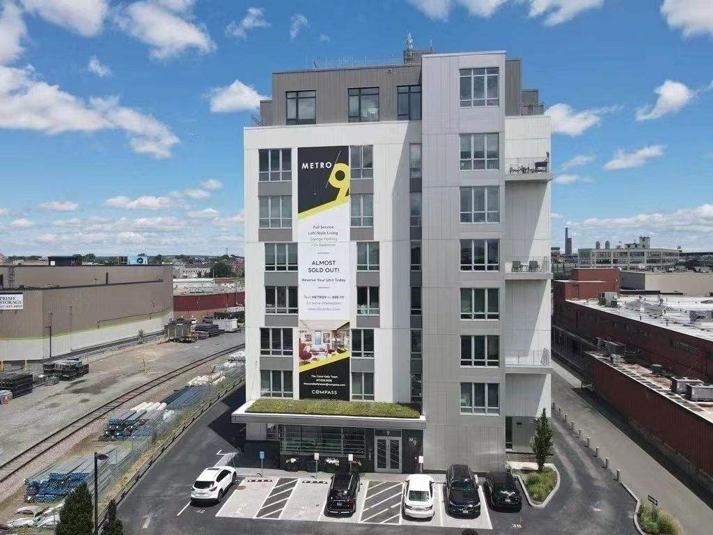 9 Medford - Photo 1