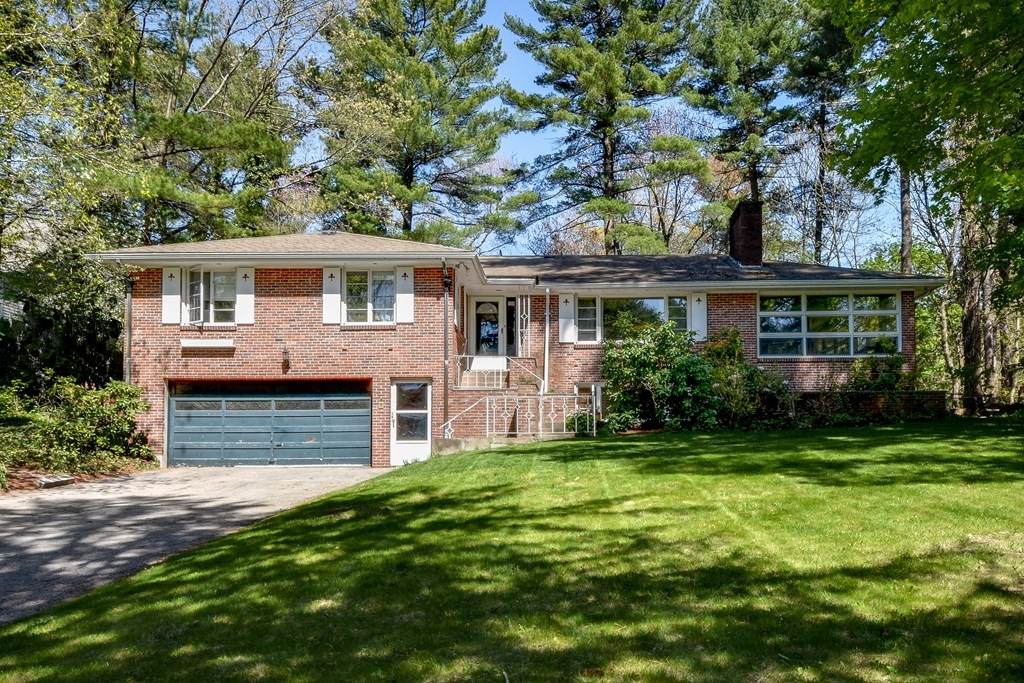 4 Picardy Ln - Photo 1