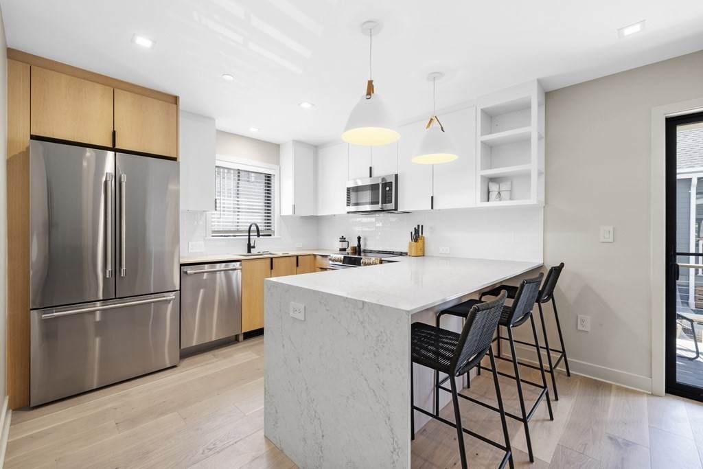 18 Adrian Street - Photo 1