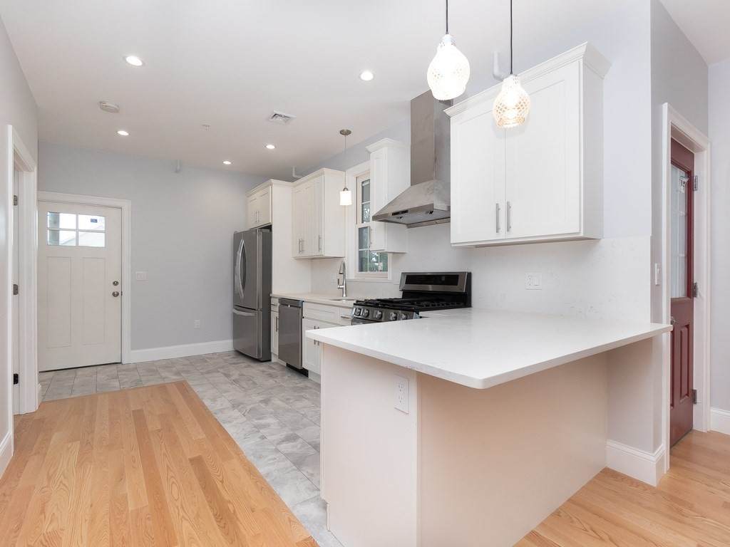 70 Auckland Street - Photo 1