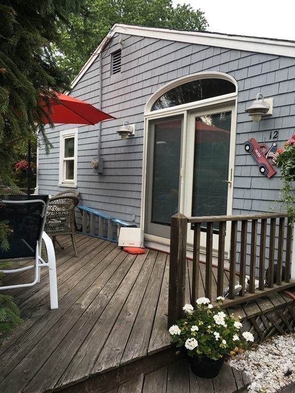 12 Park St - Photo 1