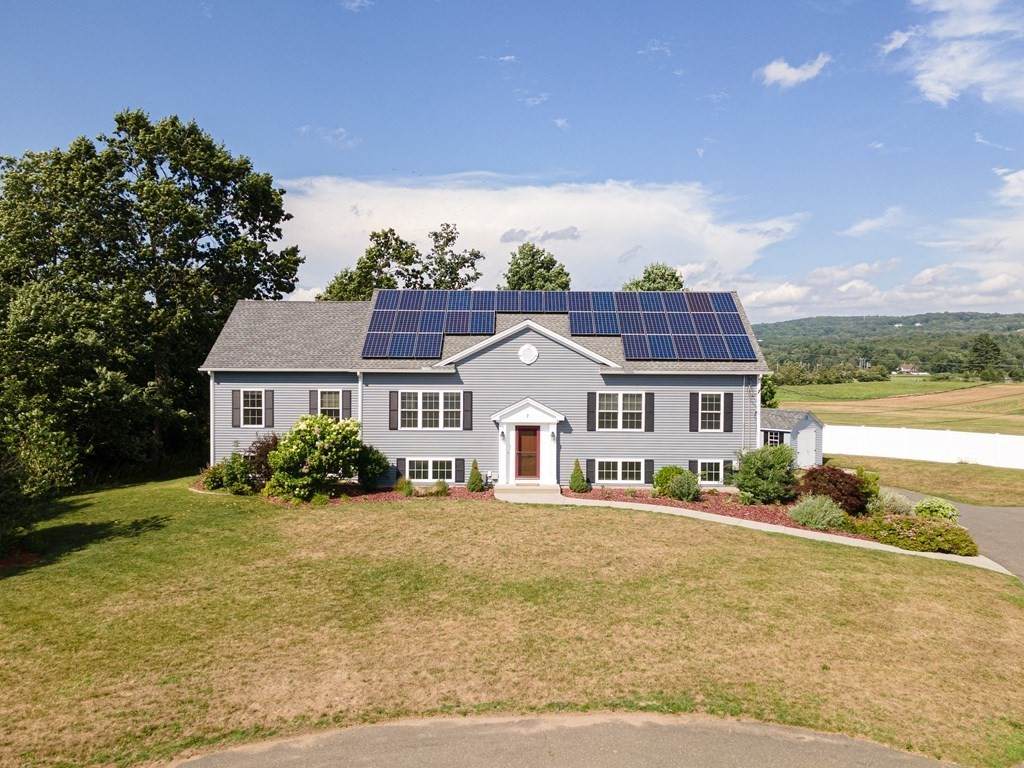 7 Evangeline Dr - Photo 1