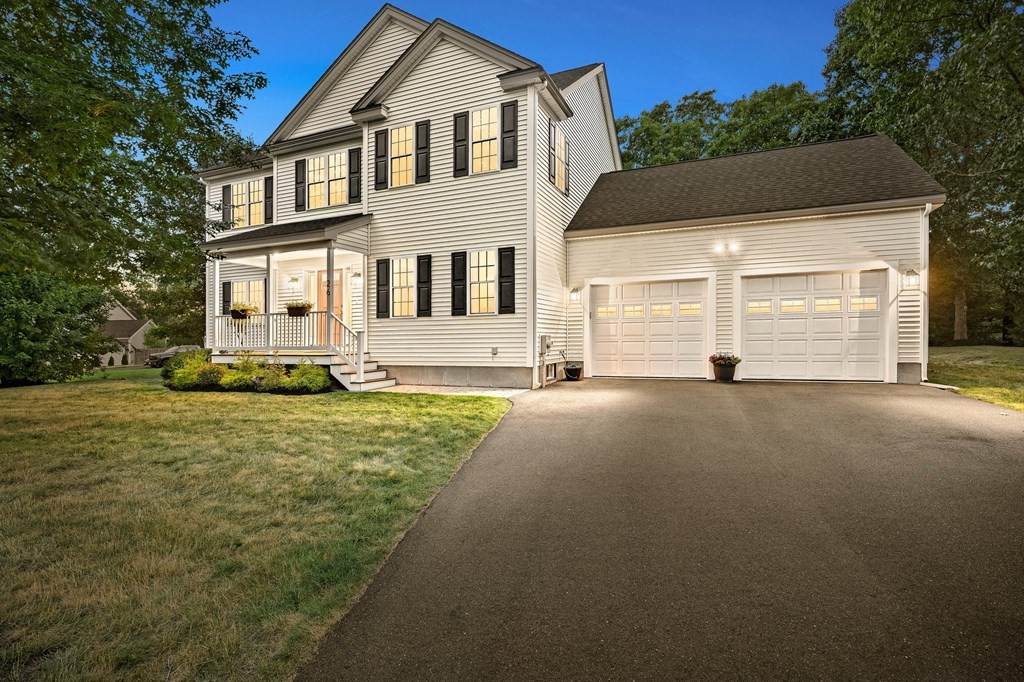 26 Bentley Dr - Photo 1