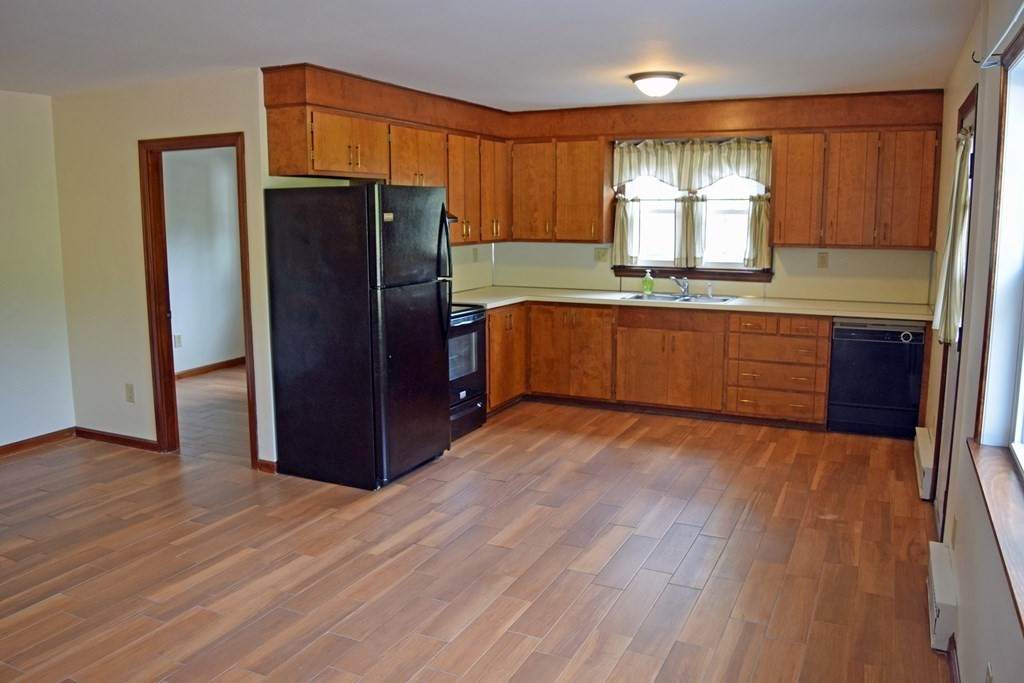 128 Randall Street - Photo 1