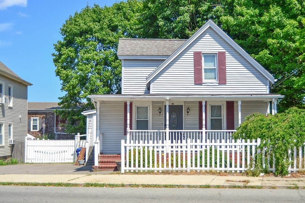 391 Main St - Photo 1