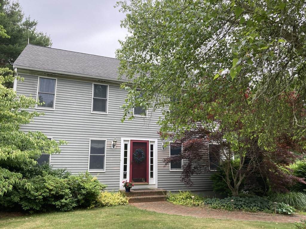 25 Monmouth Cir - Photo 1