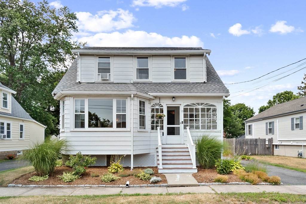 13 Warren Rd - Photo 1