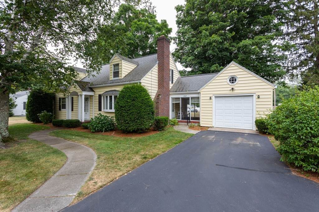 1557 Providence Rd - Photo 1
