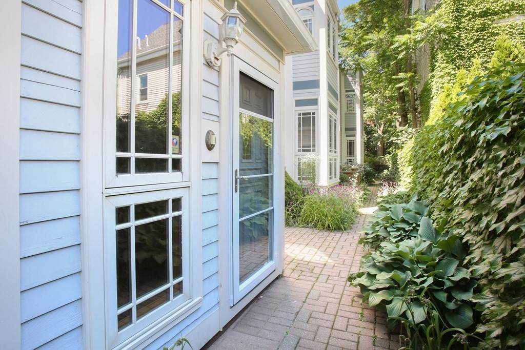 45 Market Street - Photo 1