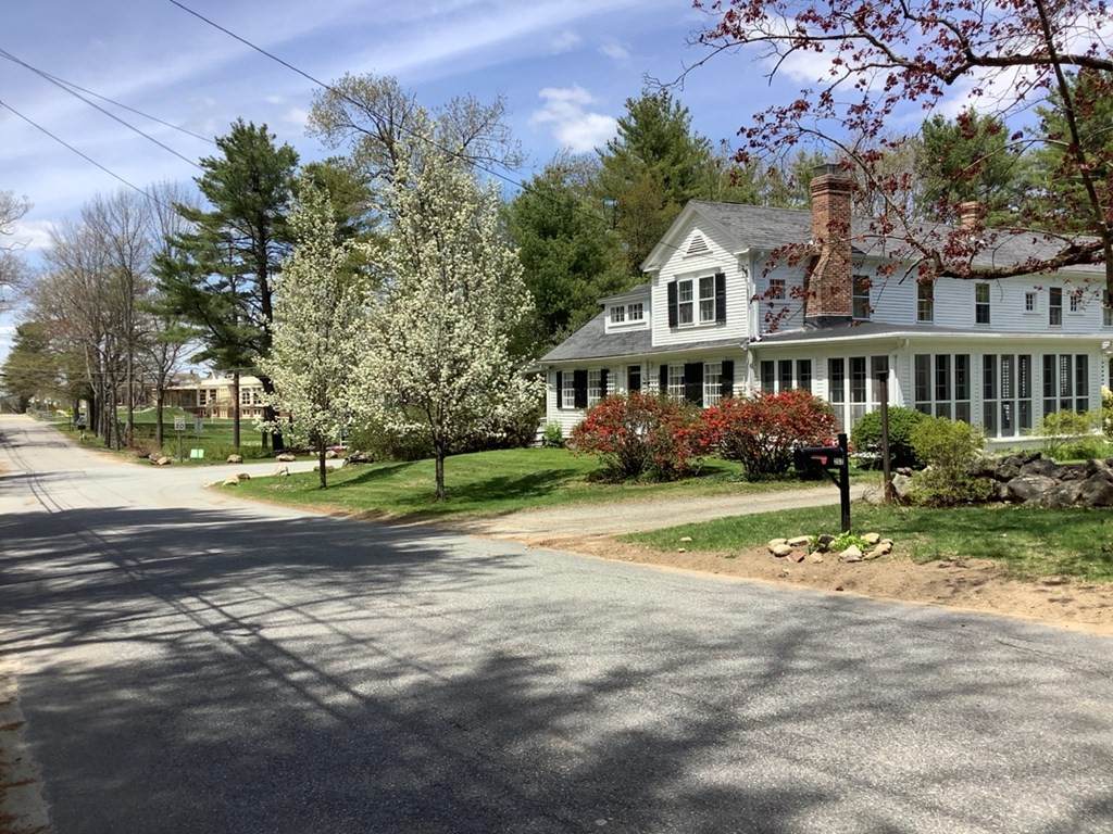 202 Ash Street - Photo 1
