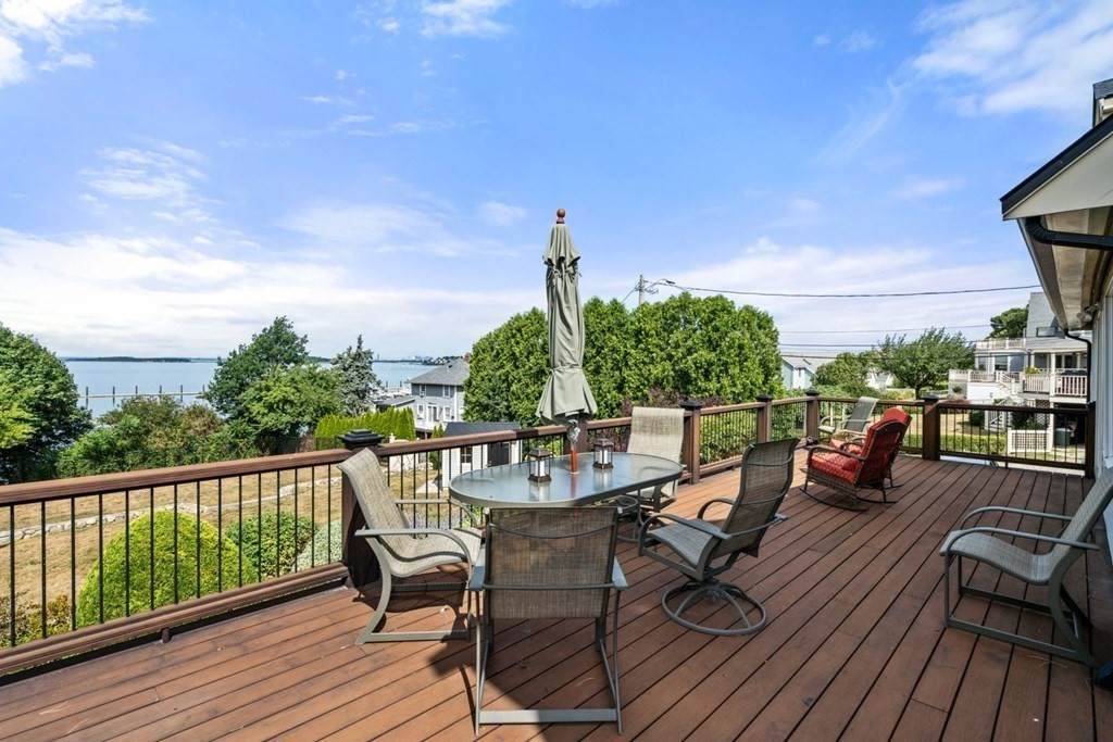 17 Halvorsen Ave - Photo 1