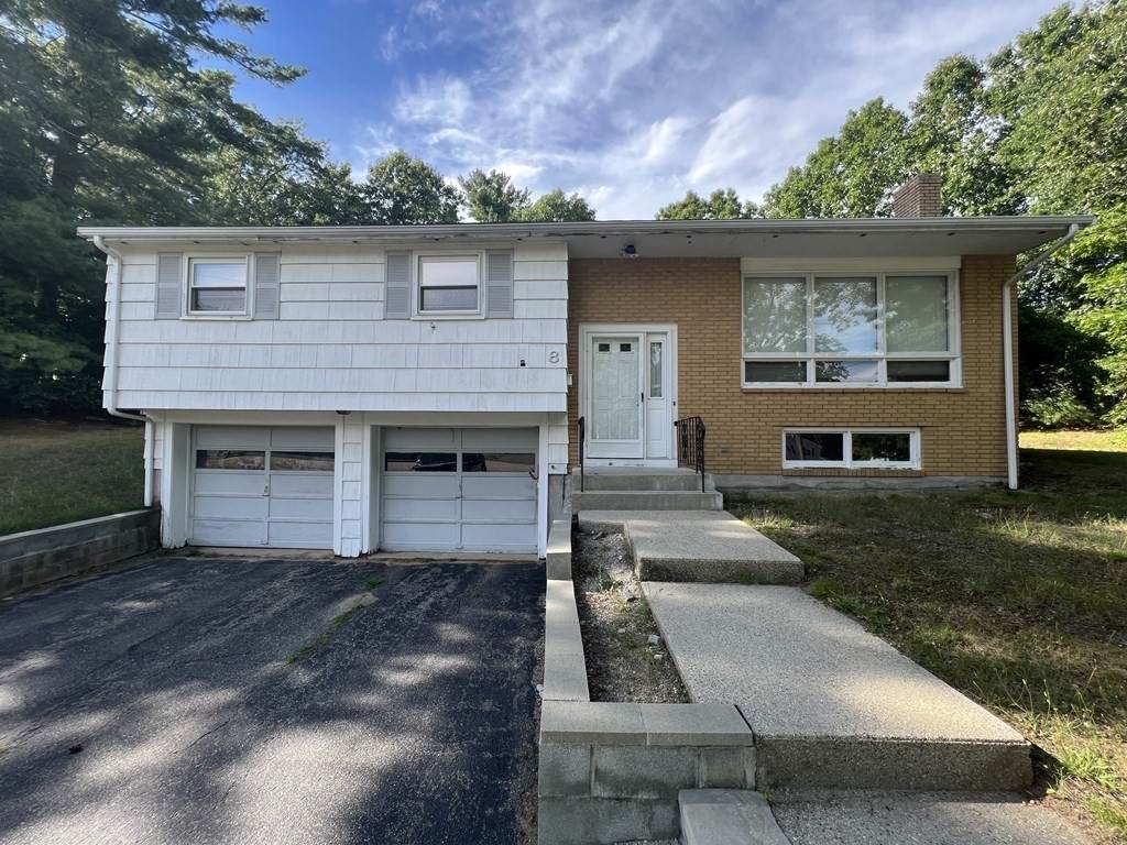 8 Sawyer Ave - Photo 1
