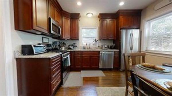 119 Boyd - Photo 1