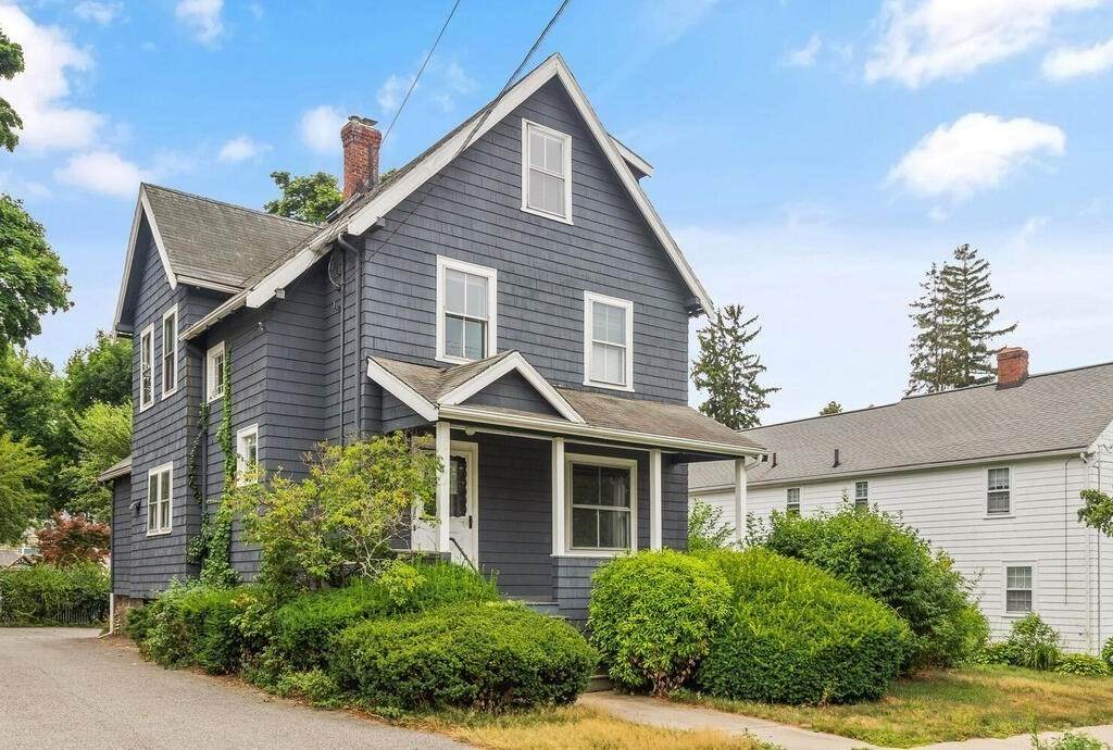 317 Grove Street - Photo 1