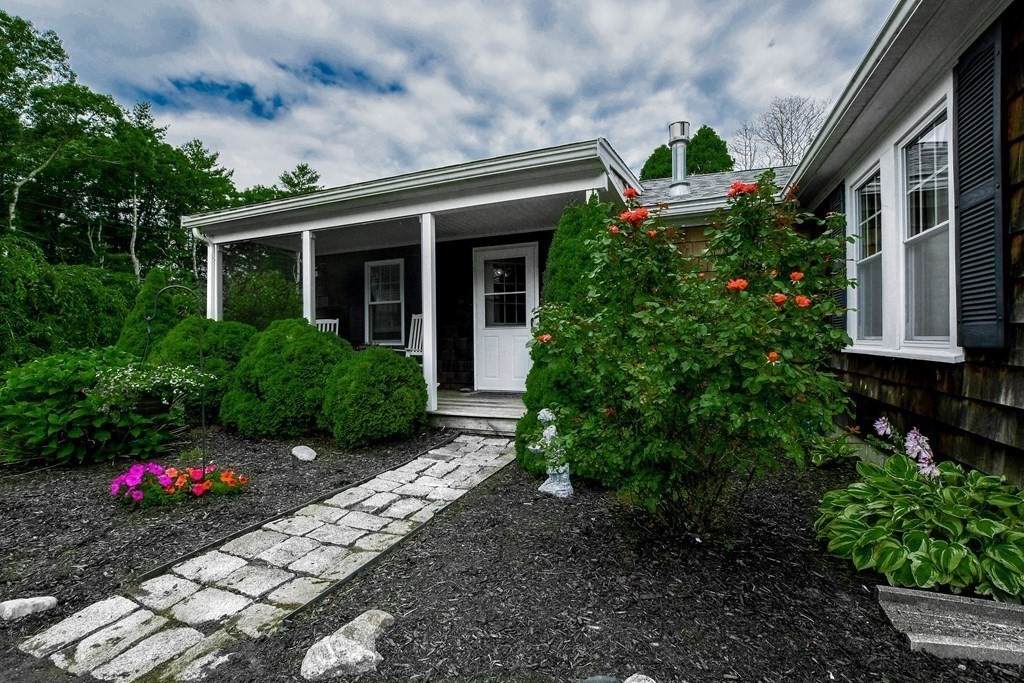 830 Mill St - Photo 1